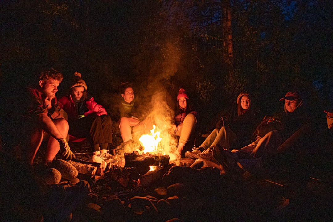 Лето 2025 домики. 1642 — первый лагерь для взрослых на Байкале