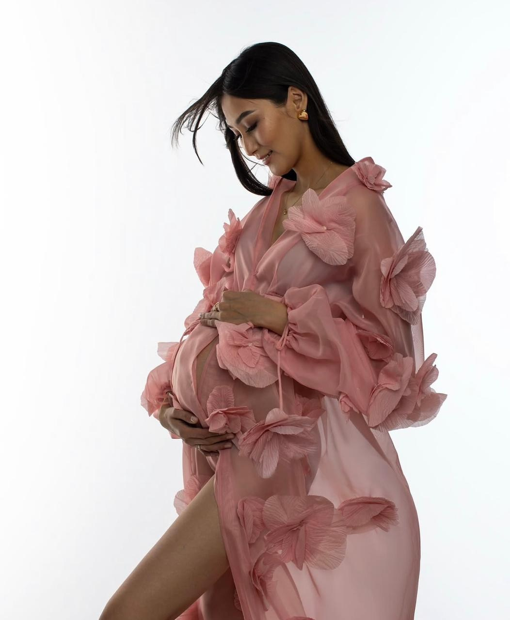 Съемочный гардероб. Женский и newborn фотограф Айжан Шарафи в Алматы