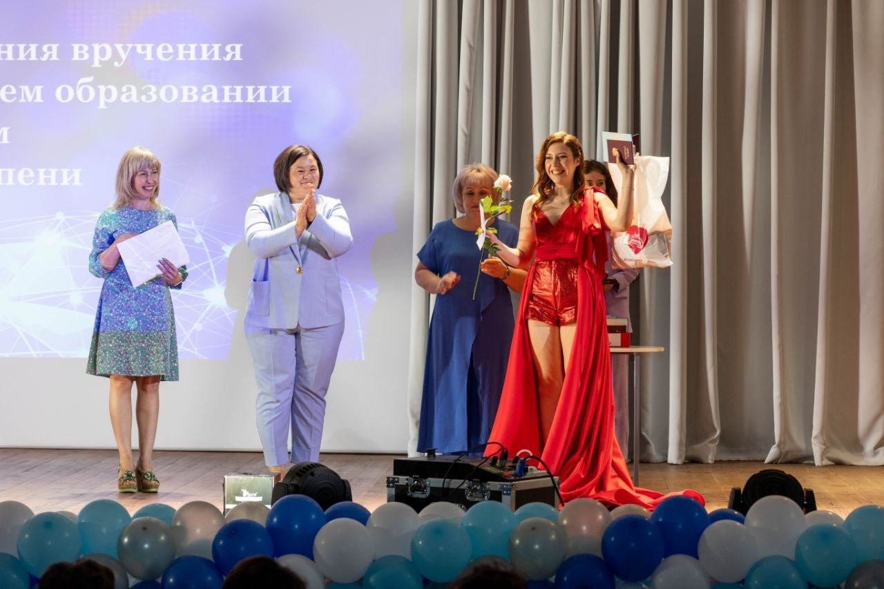 Выпускной 11 класс 2024. Свадебный семейный фотограф Костырина Светлана