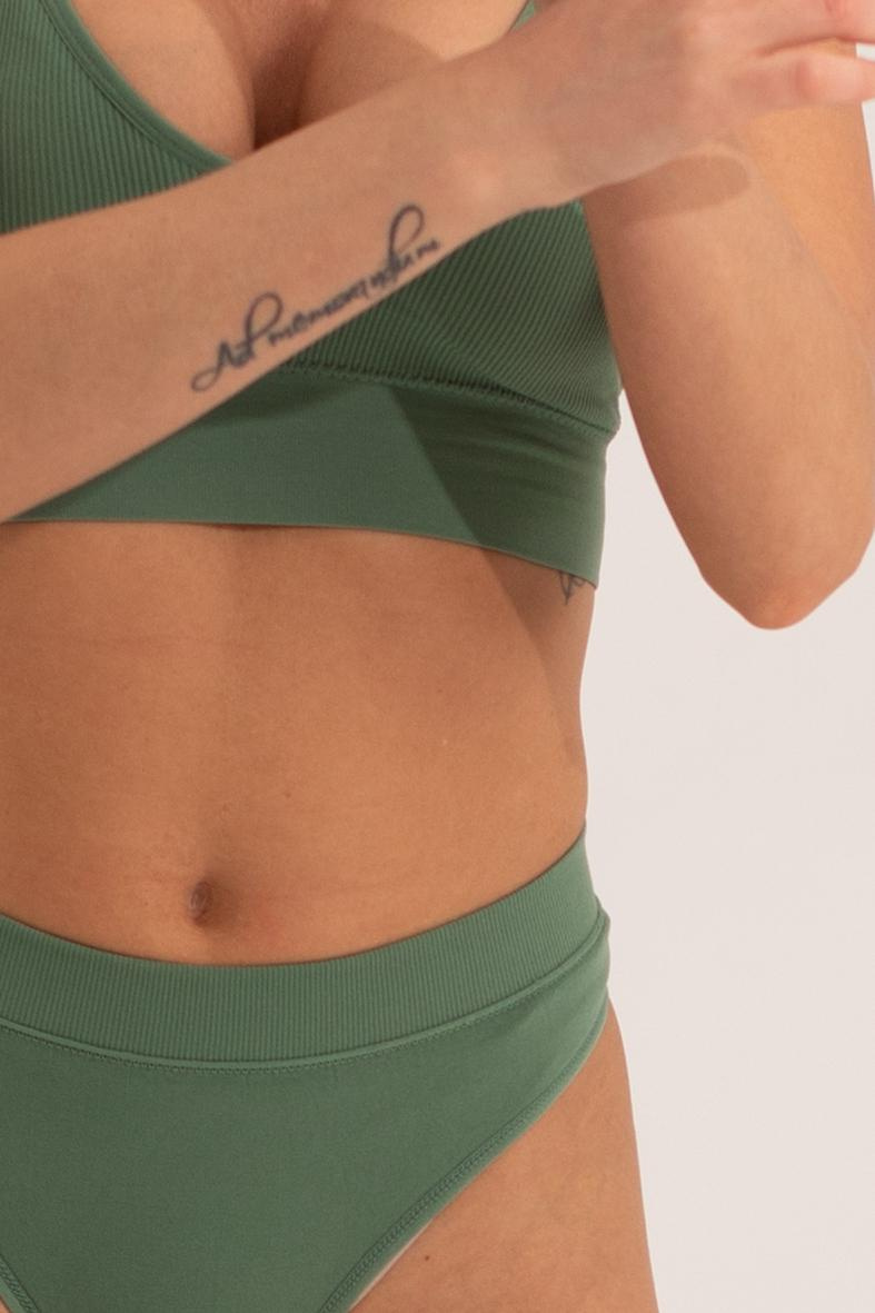 Спортивное белье. Привет! Меня зовут Александра Капыш и я фотограф из Москвы