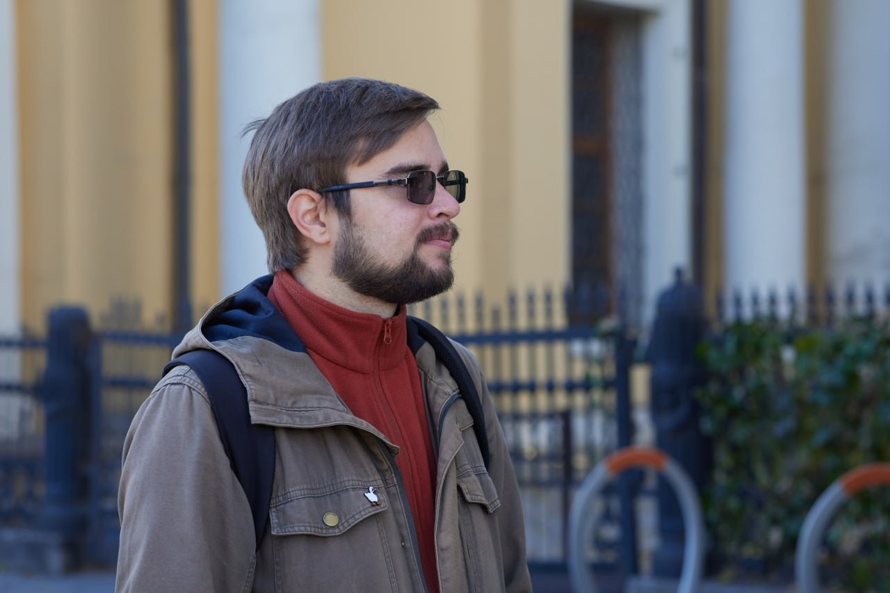 Автор: Александр Ениосов