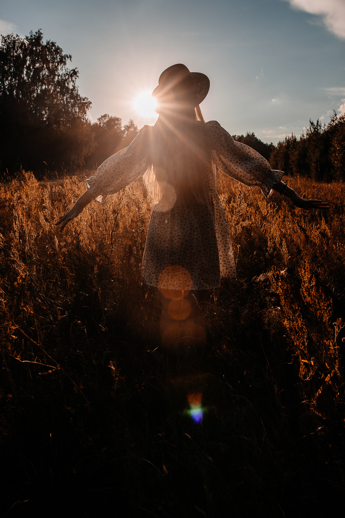 Катя. Прогулка по полям. Алёна Берёзка фотограф Минск