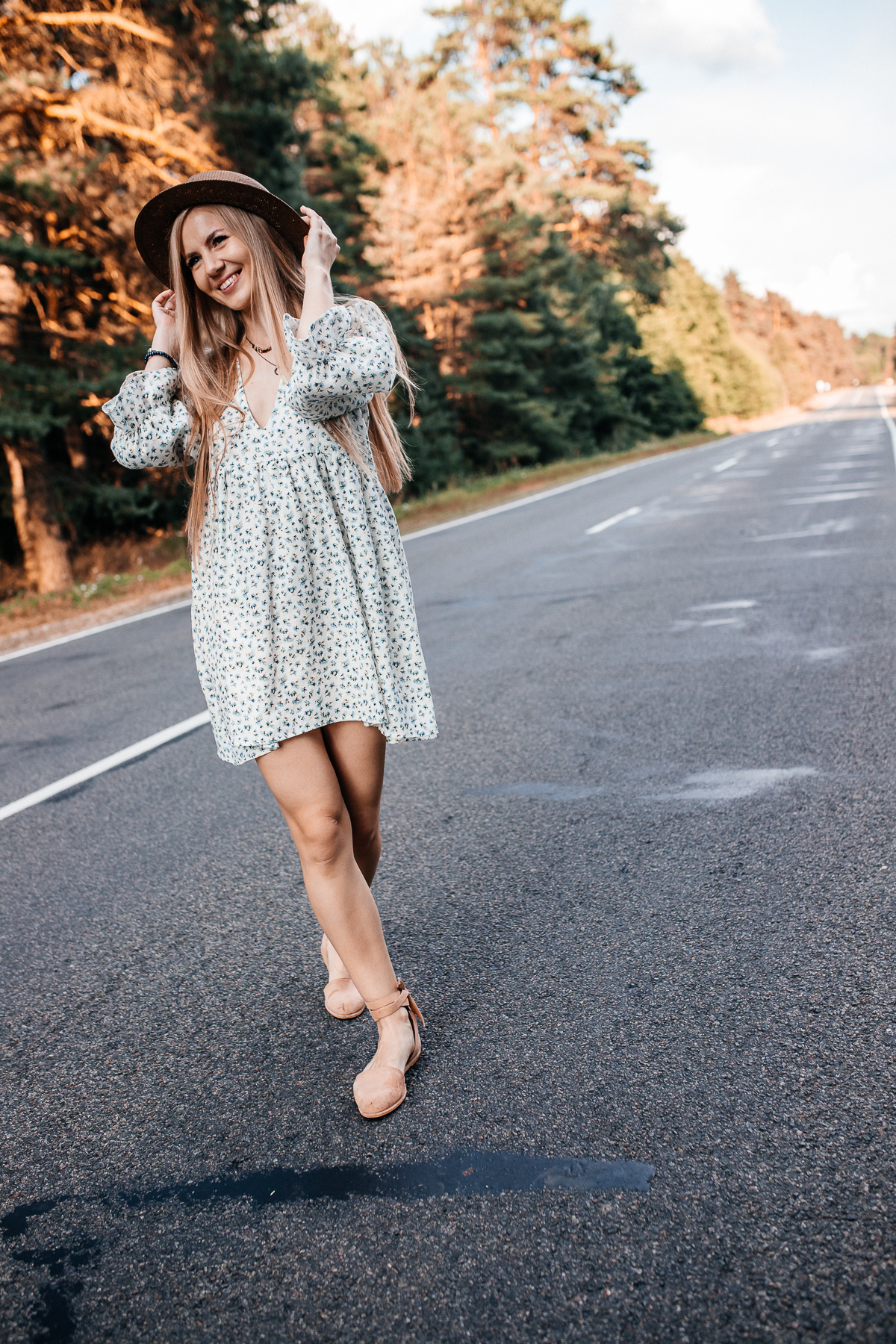 Катя. Прогулка по полям. Алёна Берёзка фотограф Минск