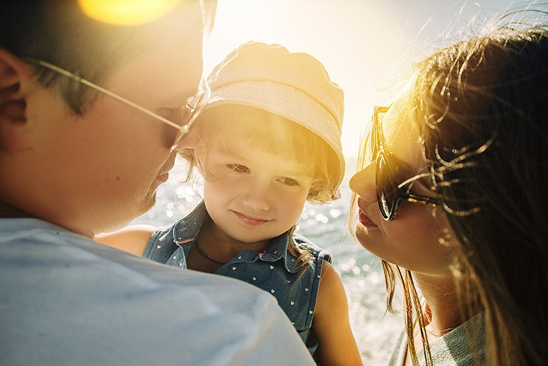 Семейная фотосессия в Сириусе и Адлере. Фотограф в Адлере, Сириусе, Красной Поляне — лавстори, семейные и индивидуальные фотосессии