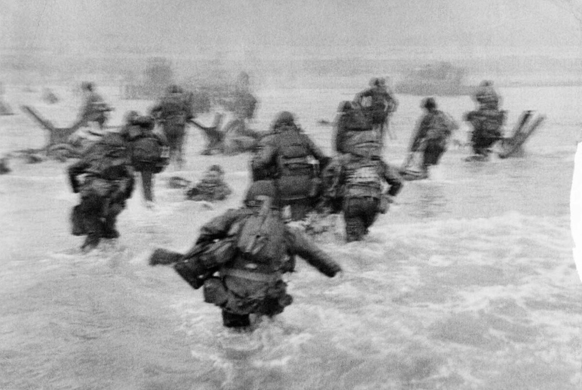 Фотографы, изменившие мир: Роберт Каппа. Фотограф Антон Швец — Монохромная реальность