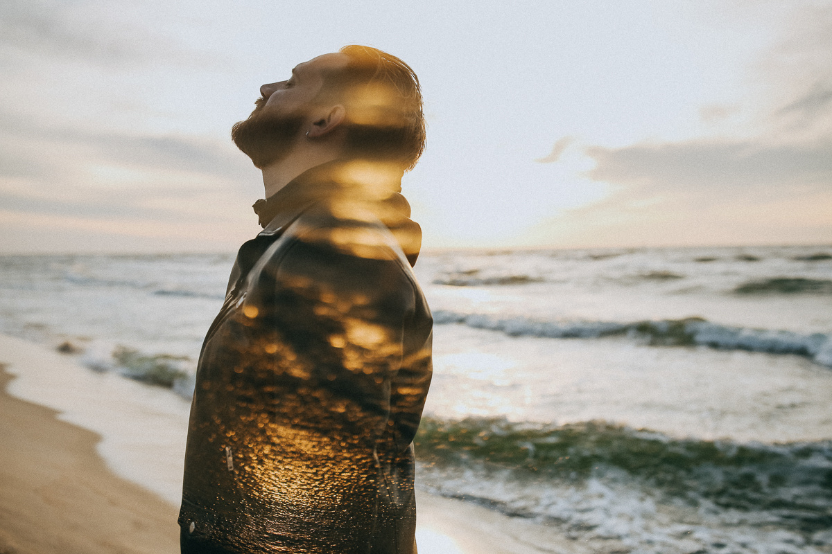 Счастливые Мила и Ваня. Соня Черных (sophieblack)