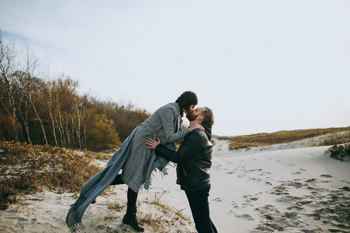 Счастливые Мила и Ваня. Соня Черных (sophieblack)