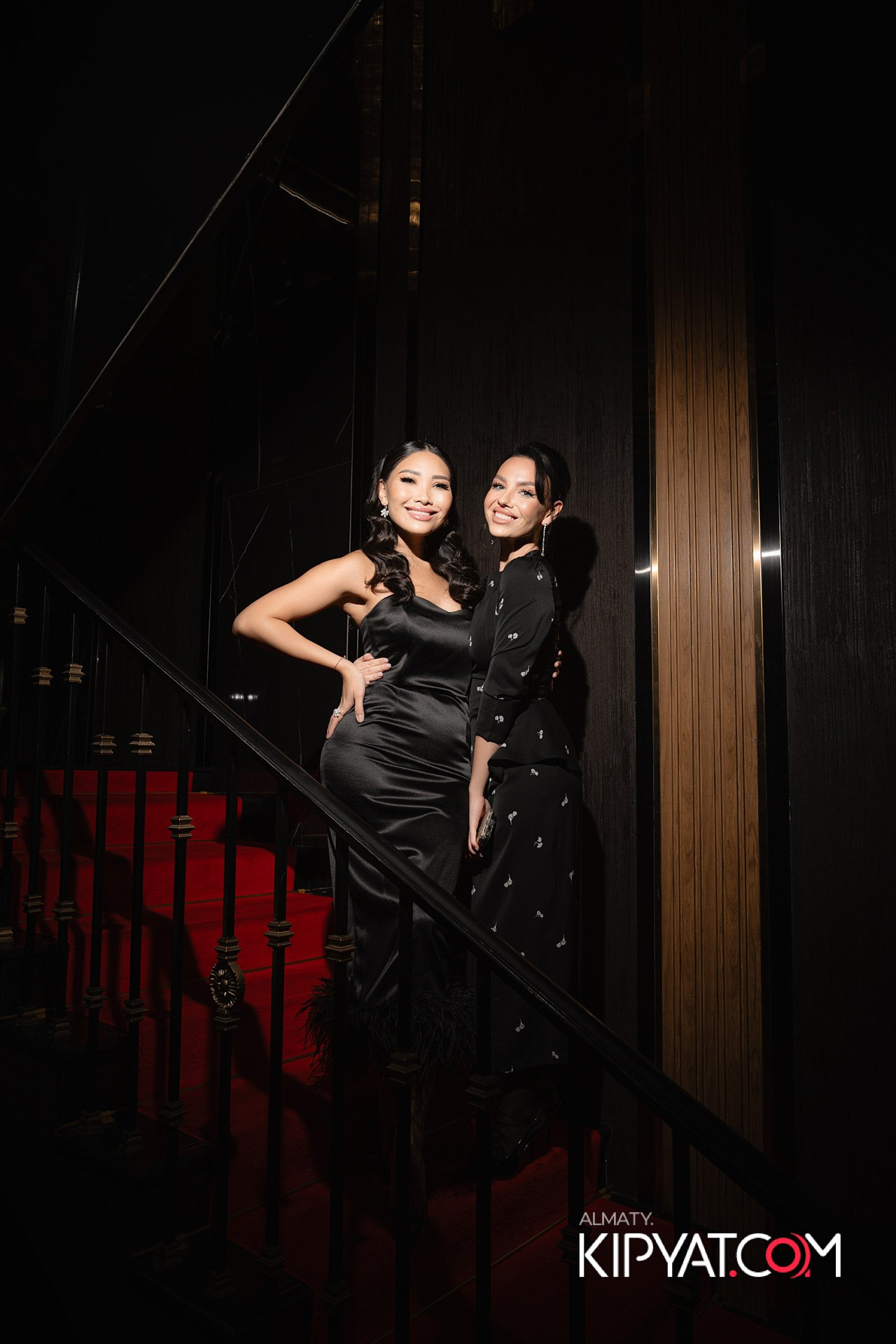 THE THEATER. КИПЯТКОМ АЛМАТЫ!