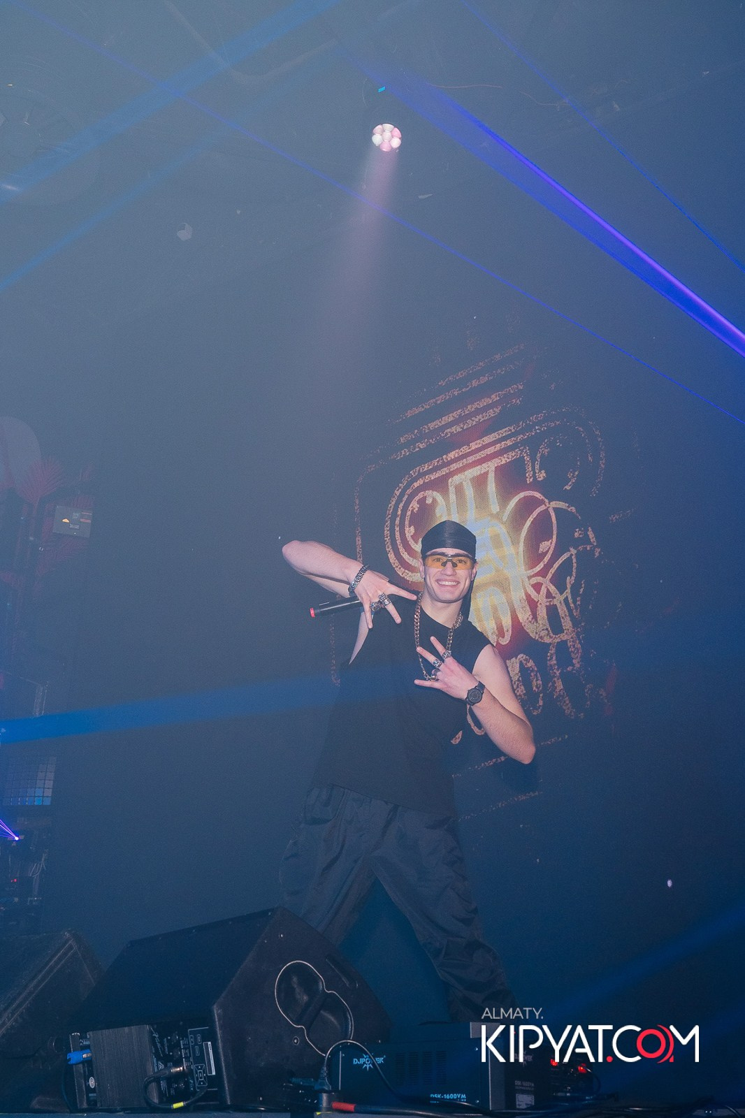 SANTA BARBARA — «OldСкулы Свело» Выступление группы 101. КИПЯТКОМ АЛМАТЫ!