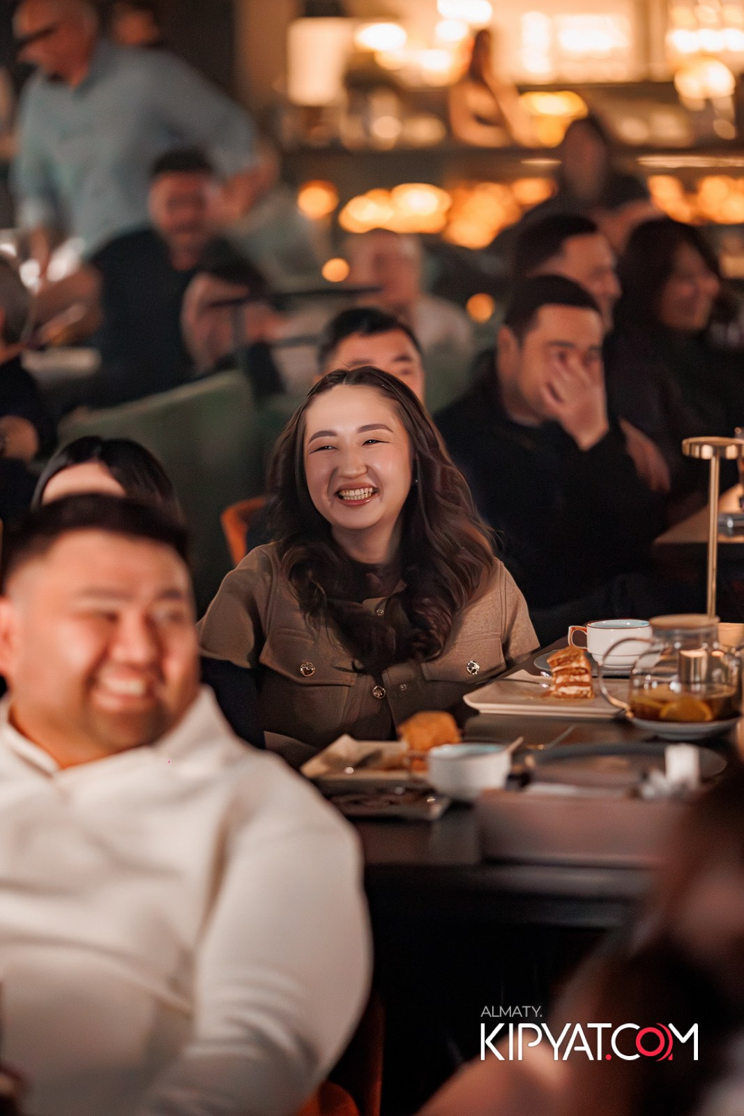 STAND UP КОНЦЕРТ АЛЕКСАНДРА МЕРКУЛЬ. КИПЯТКОМ АЛМАТЫ!