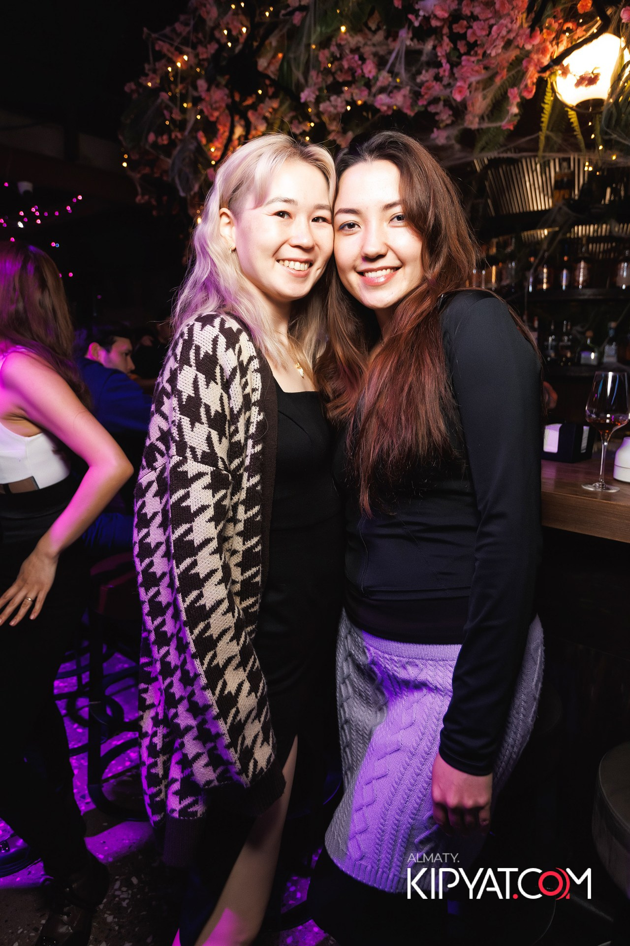 BLA BLA BAR. КИПЯТКОМ АЛМАТЫ!