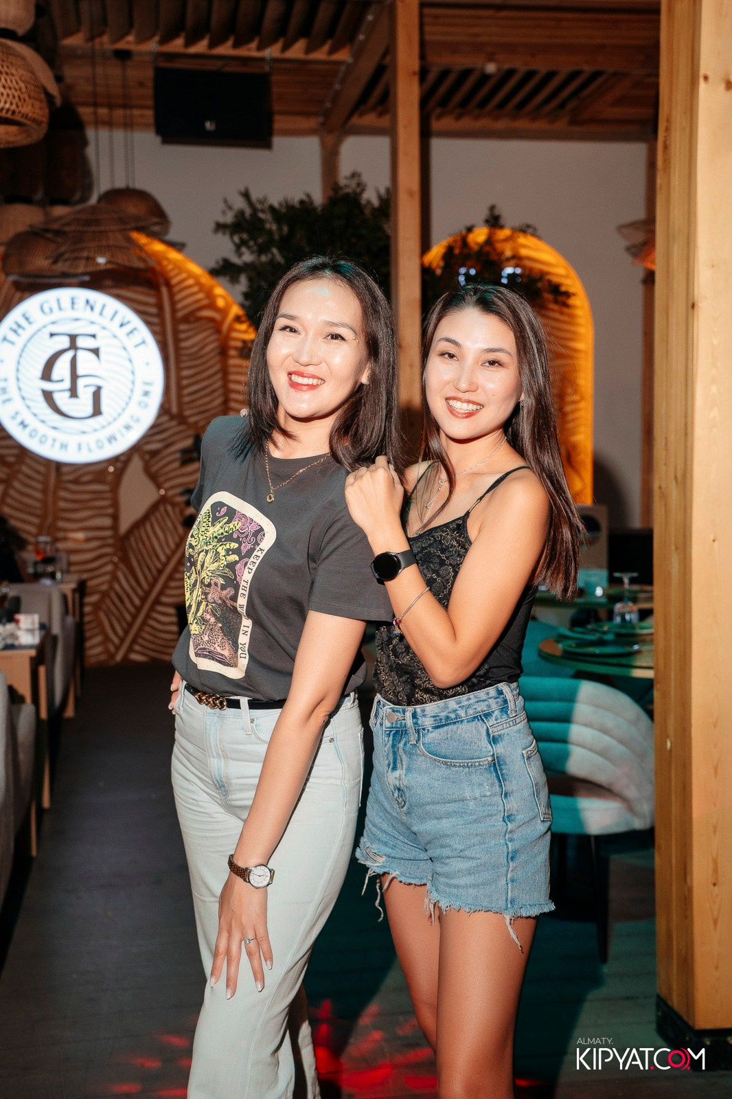 MOOD KARAOKE & TERRACE. КИПЯТКОМ АЛМАТЫ! Фотосъемка мероприятий в Алматы