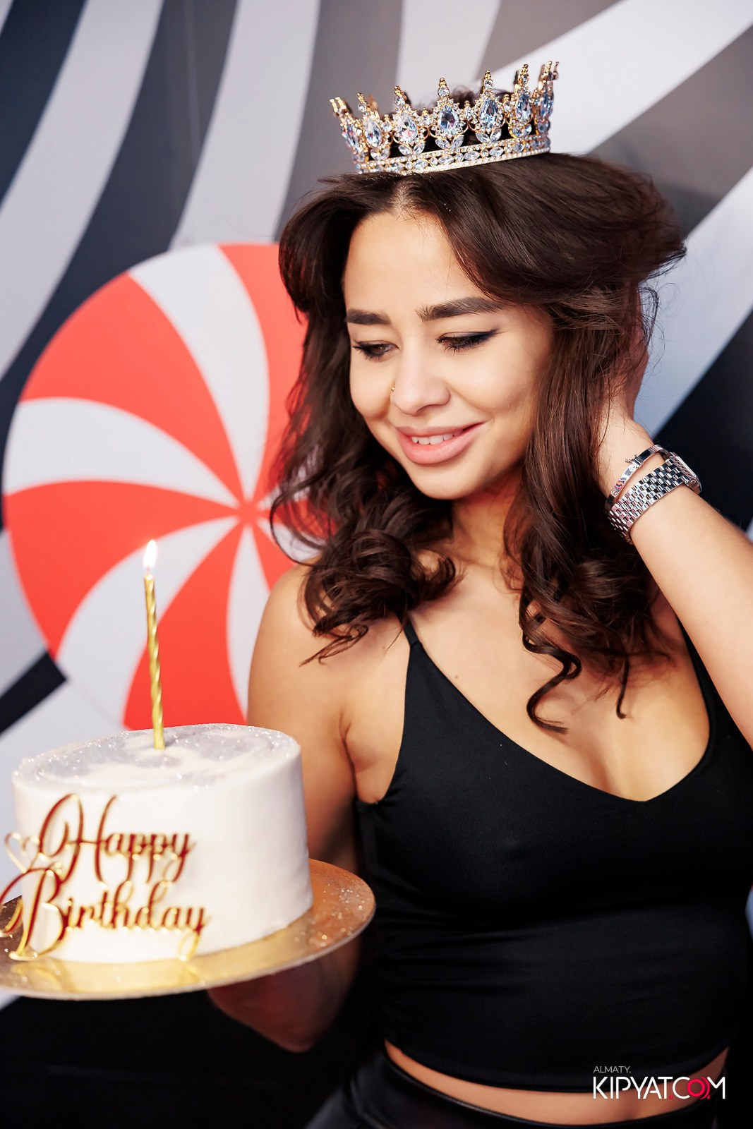 ЗАЯ, НА БИС. КИПЯТКОМ АЛМАТЫ!