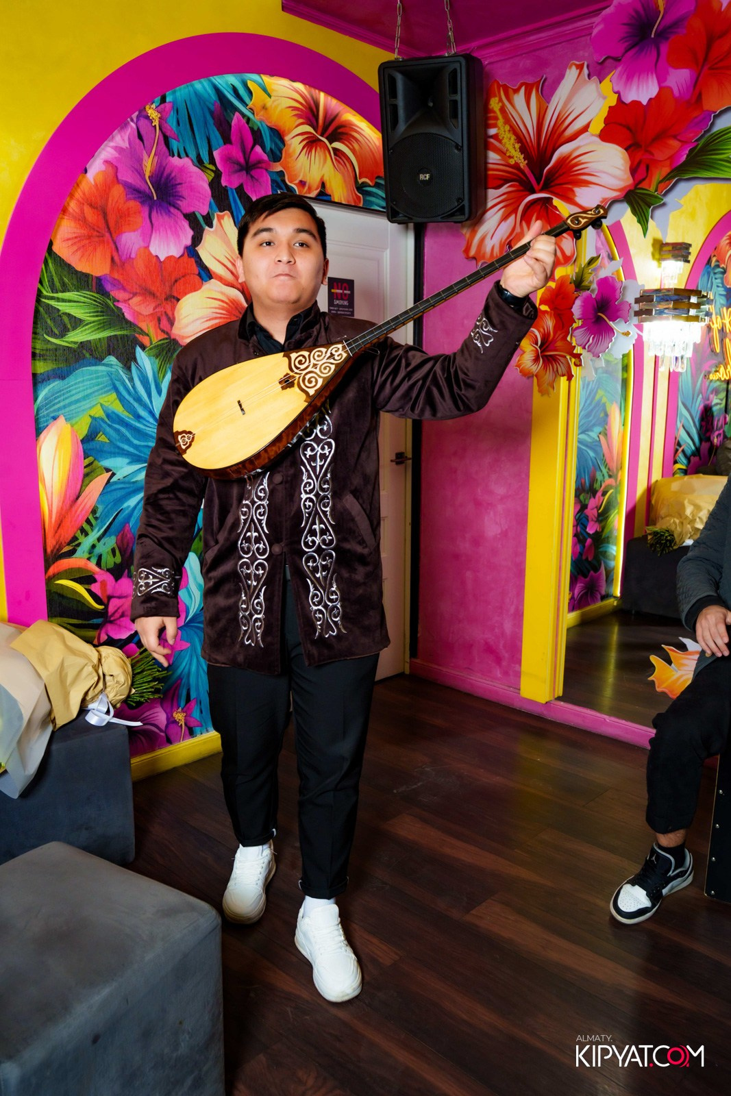 УХО И МЕДВЕДЬ НА САИНА. КИПЯТКОМ АЛМАТЫ!