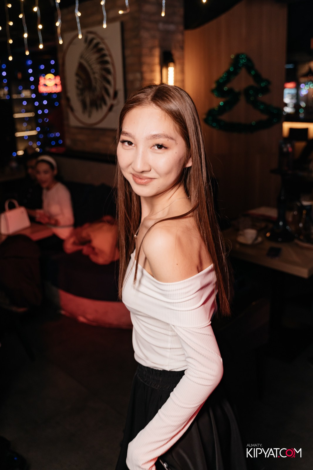 SPACE LOUNGE BAR. КИПЯТКОМ АЛМАТЫ!