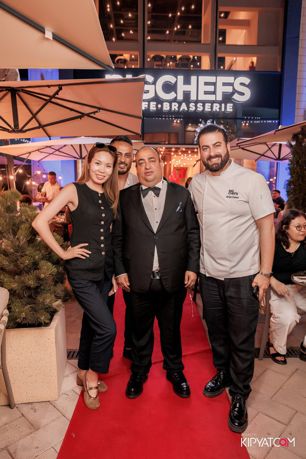 ОФИЦИАЛЬНОЕ ОТКРЫТИЕ РЕСТОРАНА BIG CHEFS. КИПЯТКОМ АЛМАТЫ!