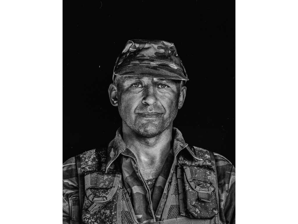 ID. Misha Domozhilov photographer