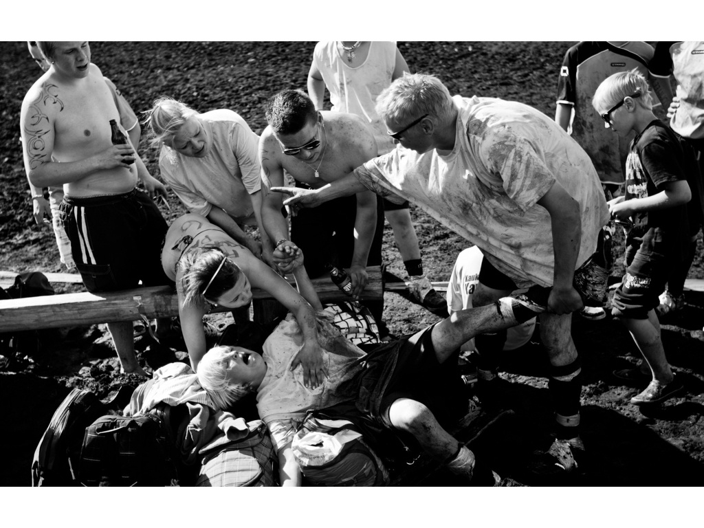 Swamp Football. Misha Domozhilov photographer