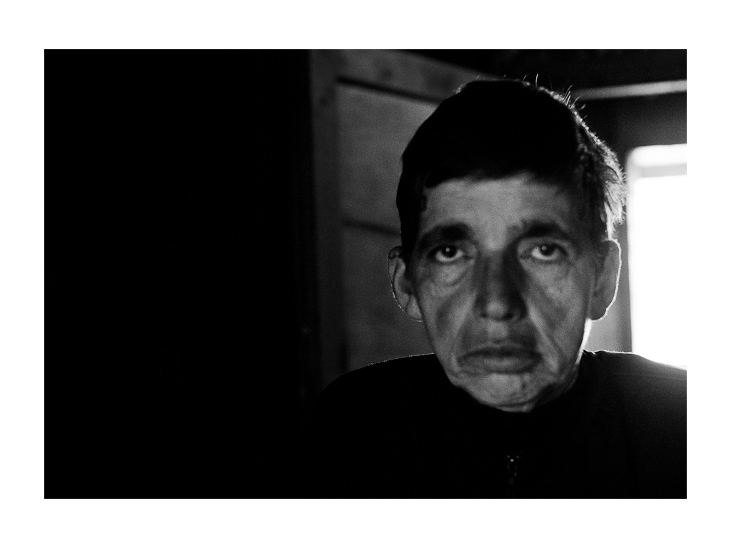 Kosovska Mitrovica. Misha Domozhilov photographer