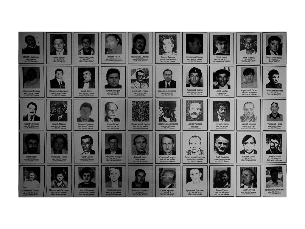 Kosovska Mitrovica. Misha Domozhilov photographer