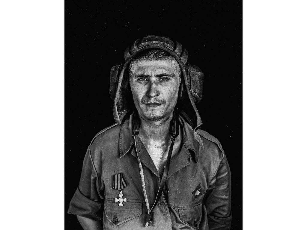 ID. Misha Domozhilov photographer