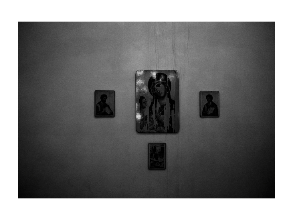 Kosovska Mitrovica. Misha Domozhilov photographer