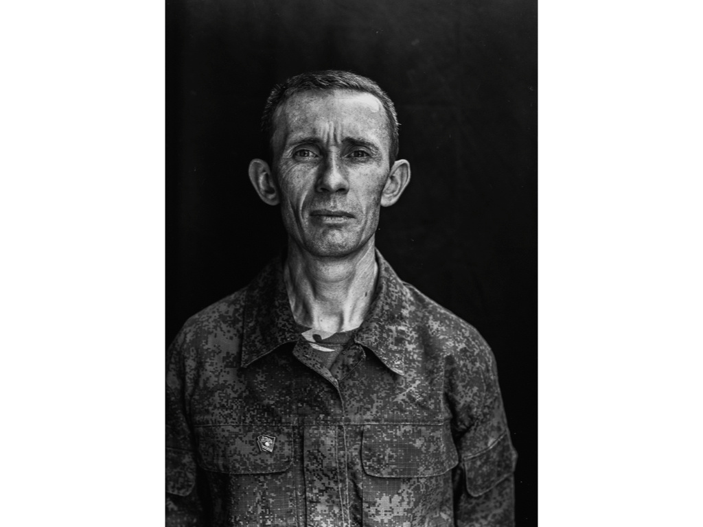 ID. Misha Domozhilov photographer