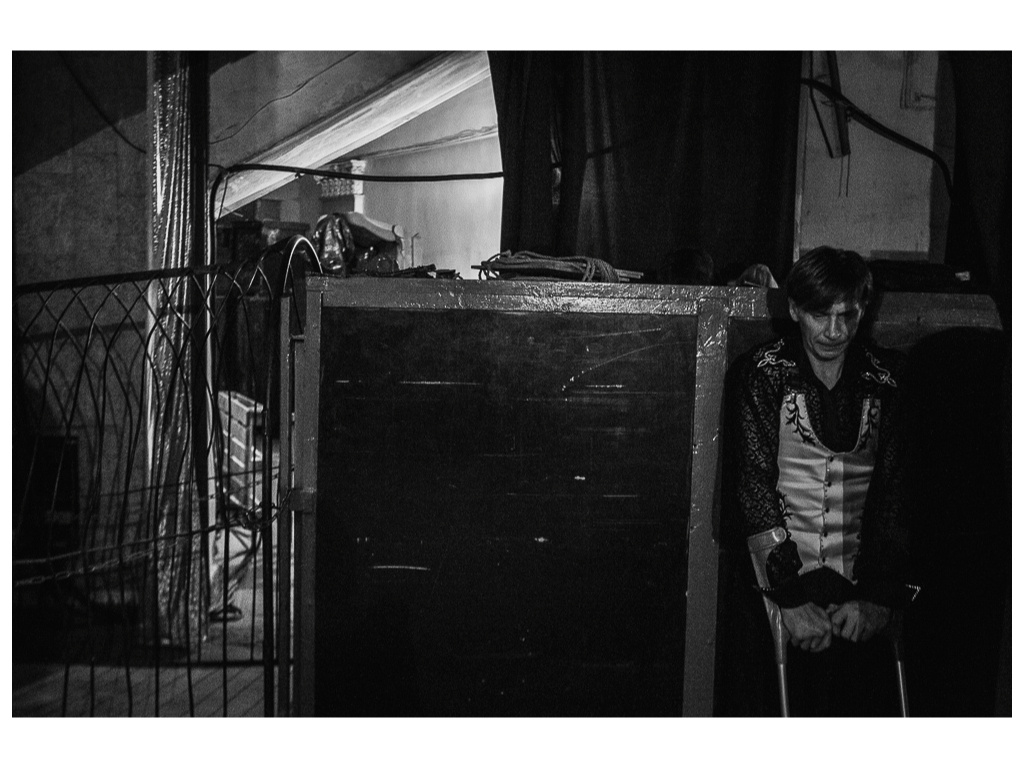 Cage. Misha Domozhilov photographer