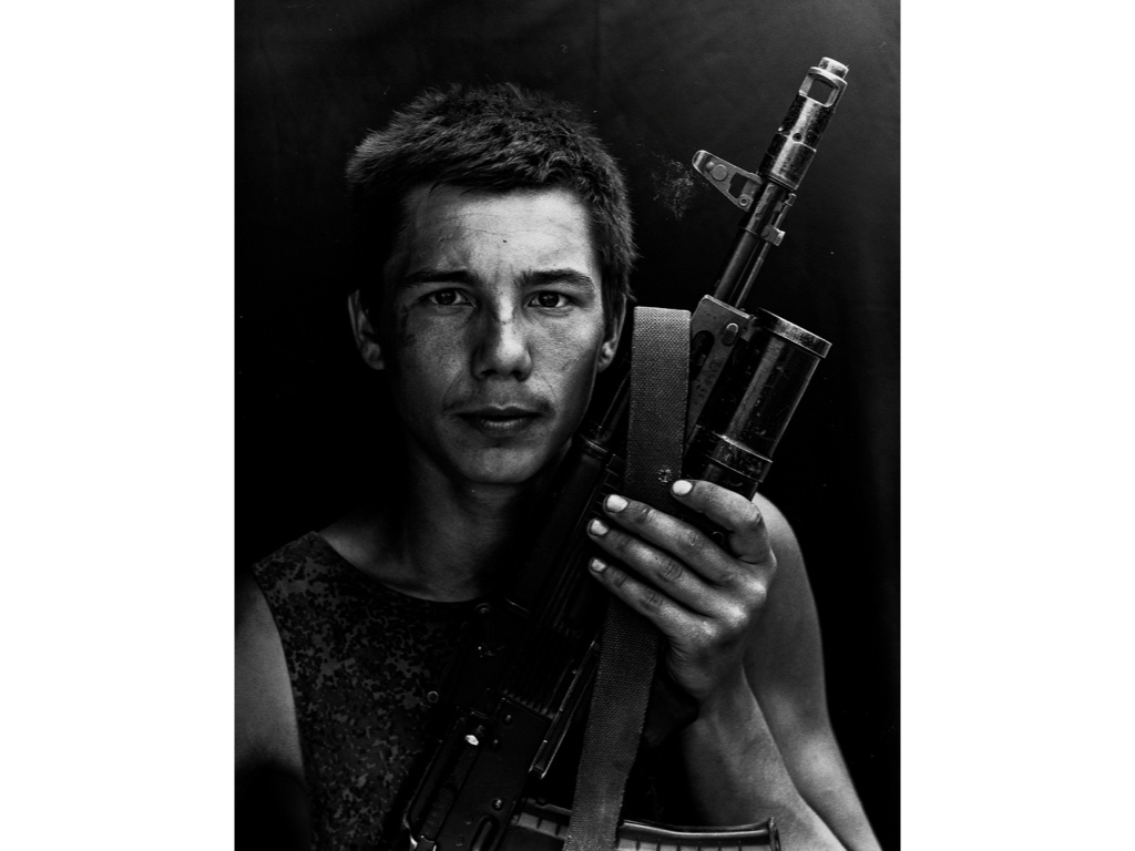 ID. Misha Domozhilov photographer