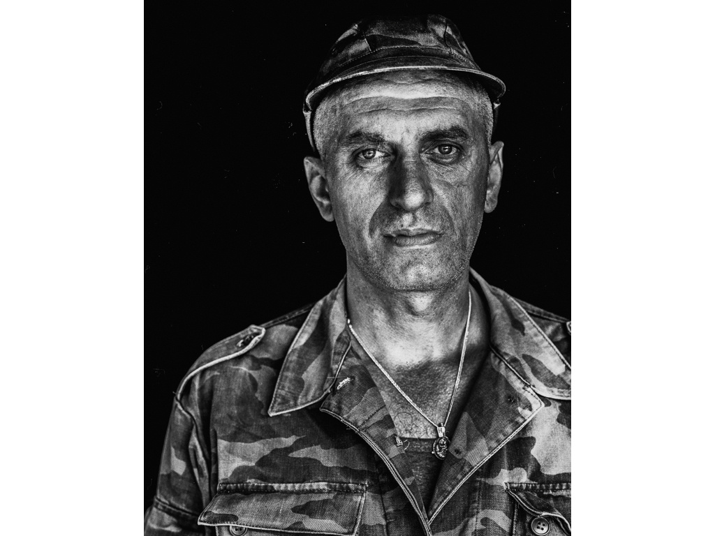 ID. Misha Domozhilov photographer