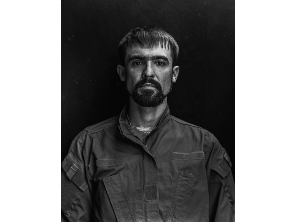 ID. Misha Domozhilov photographer