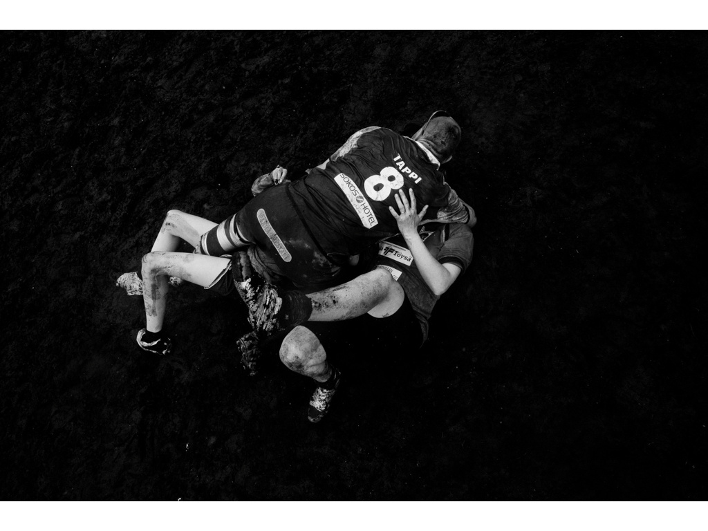 Swamp Football. Misha Domozhilov photographer