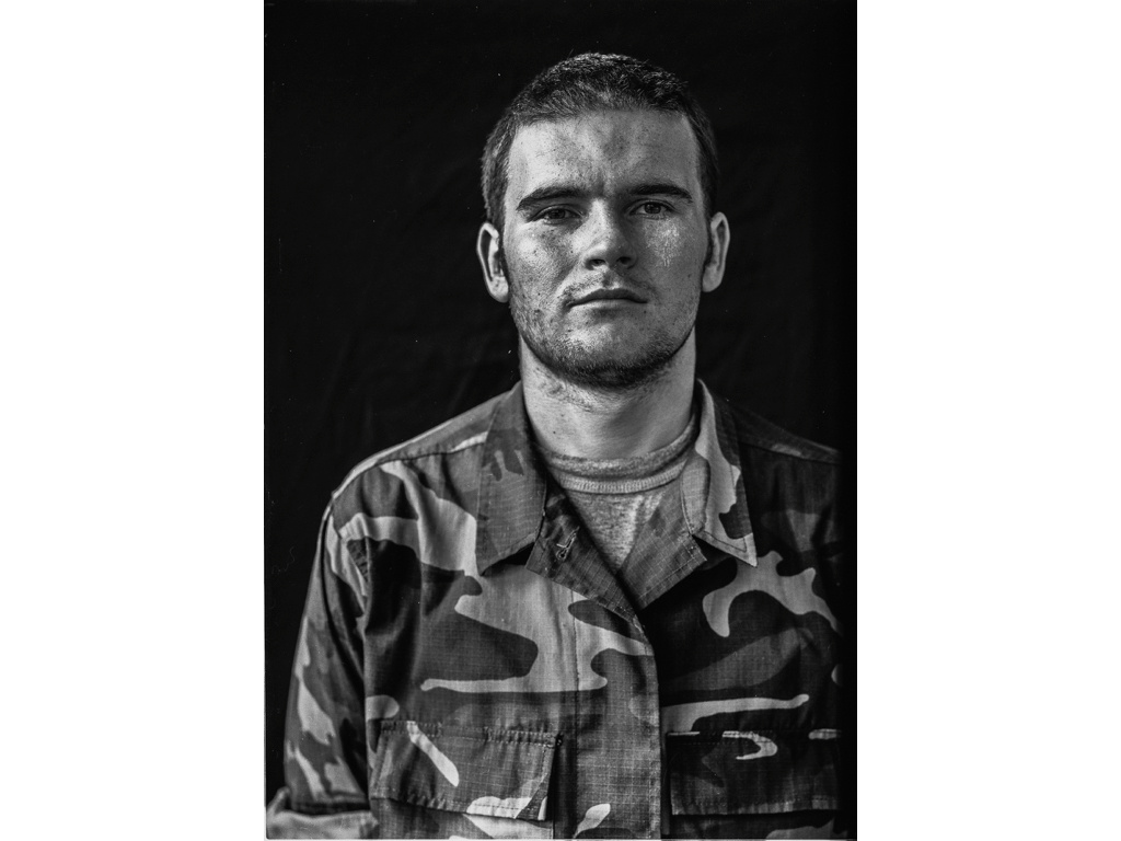 ID. Misha Domozhilov photographer