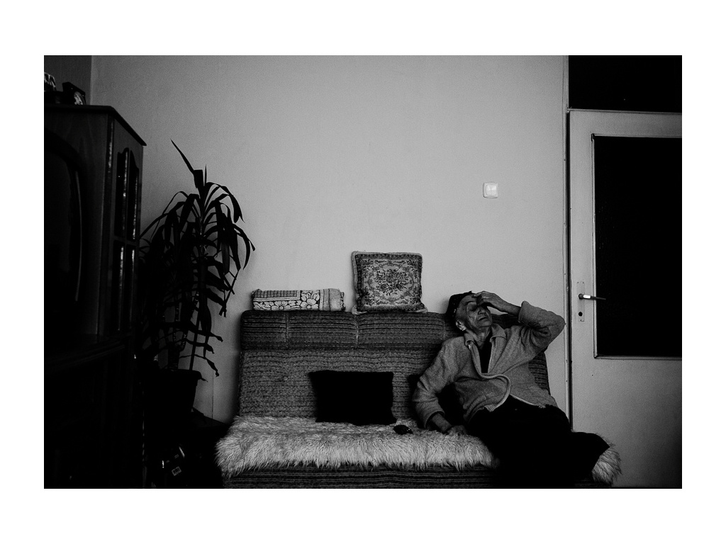 Kosovska Mitrovica. Misha Domozhilov photographer