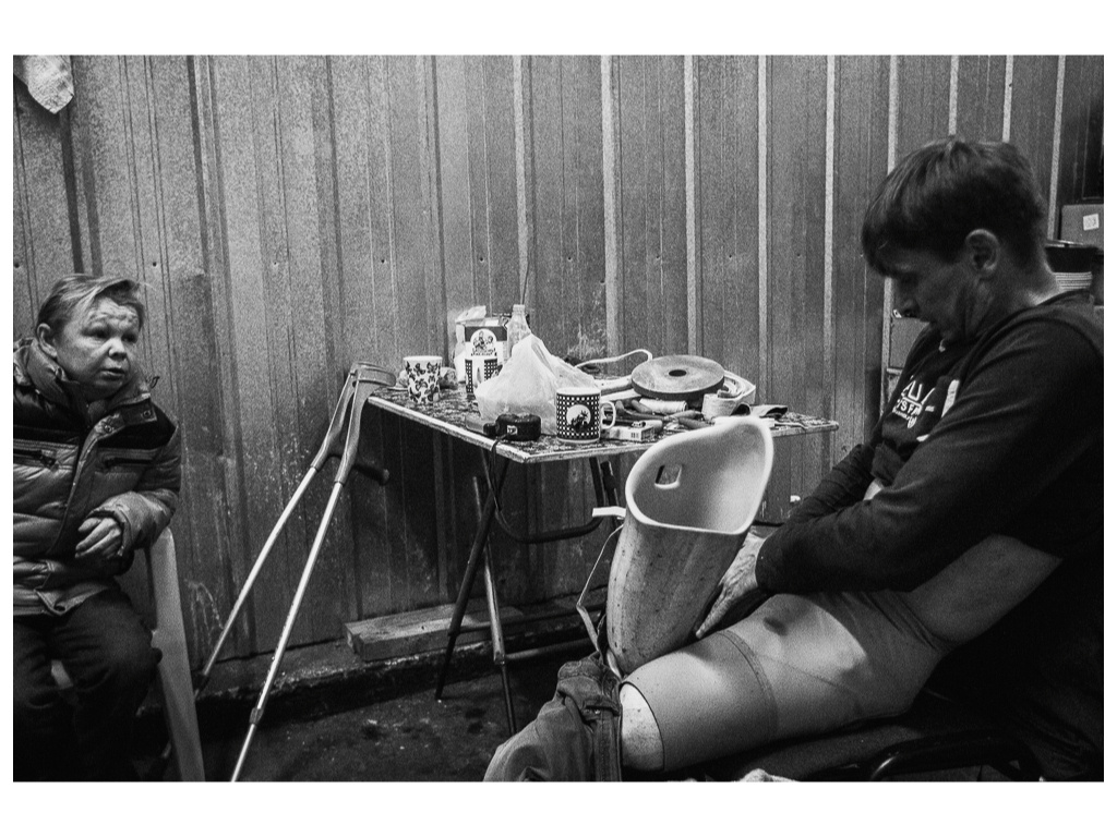 Cage. Misha Domozhilov photographer