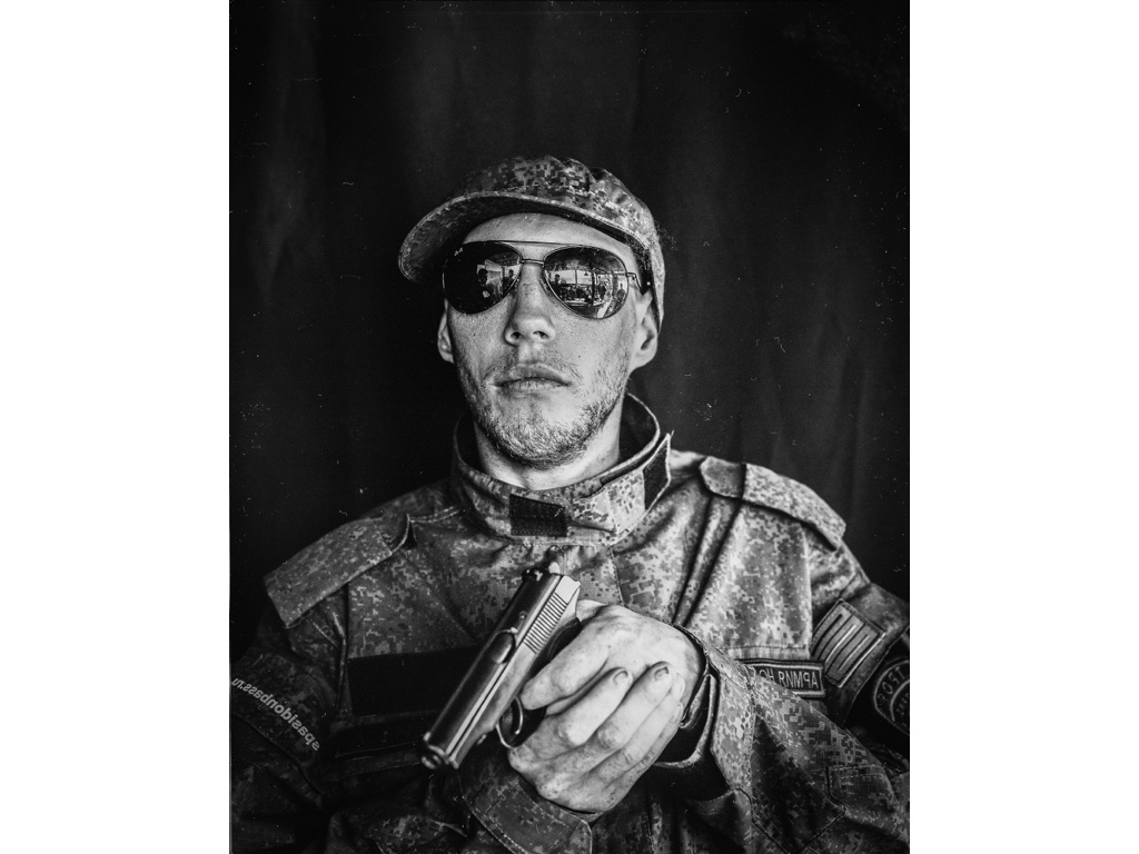 ID. Misha Domozhilov photographer