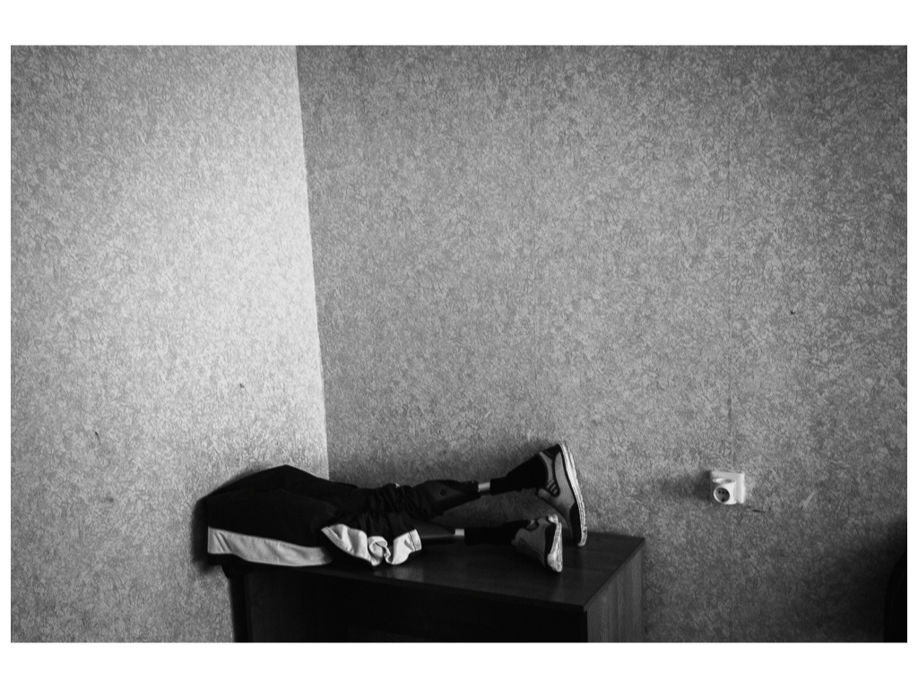 Cage. Misha Domozhilov photographer