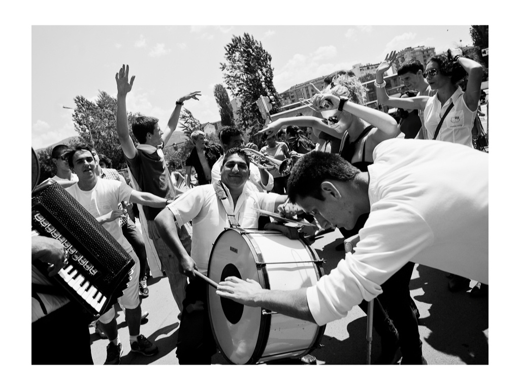Kosovska Mitrovica. Misha Domozhilov photographer