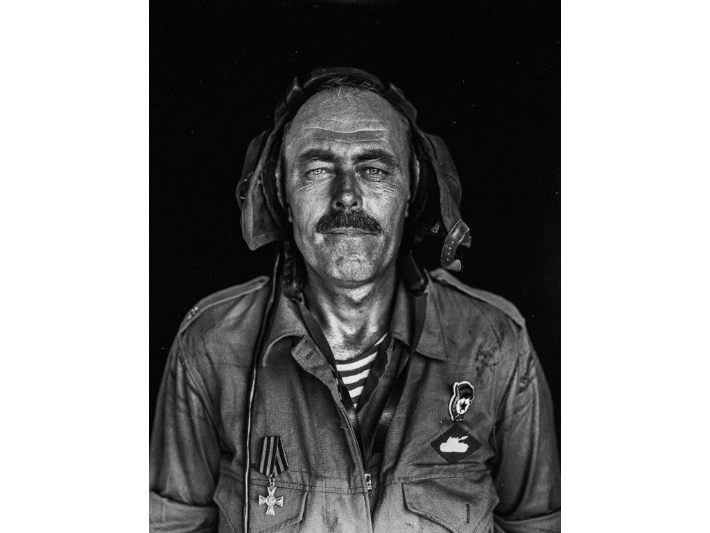 ID. Misha Domozhilov photographer