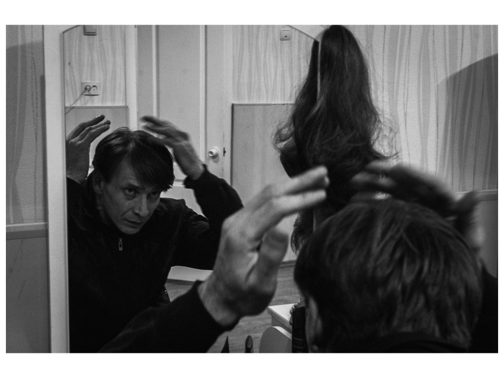 Cage. Misha Domozhilov photographer