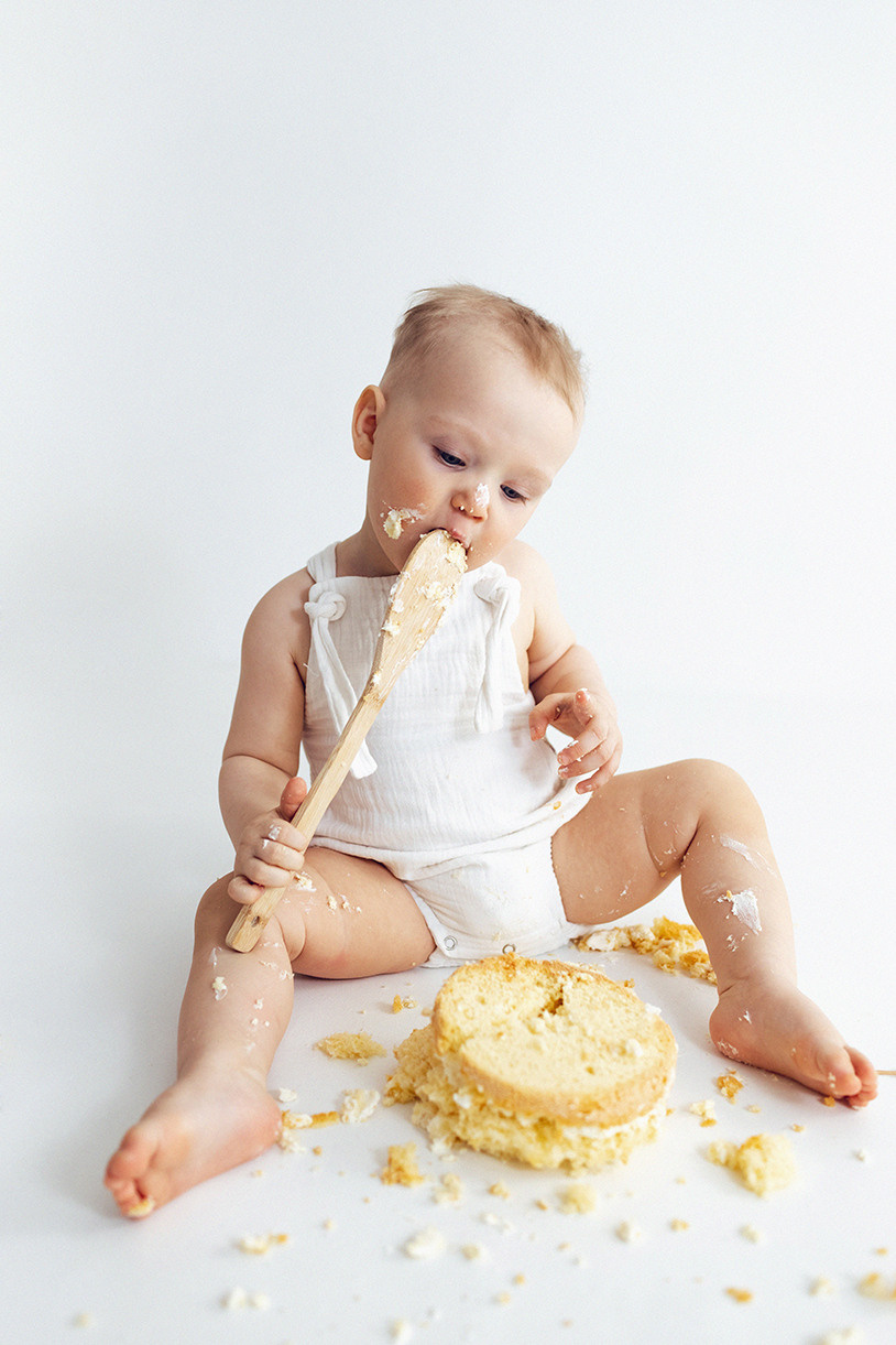 Фотосессия крушение торта