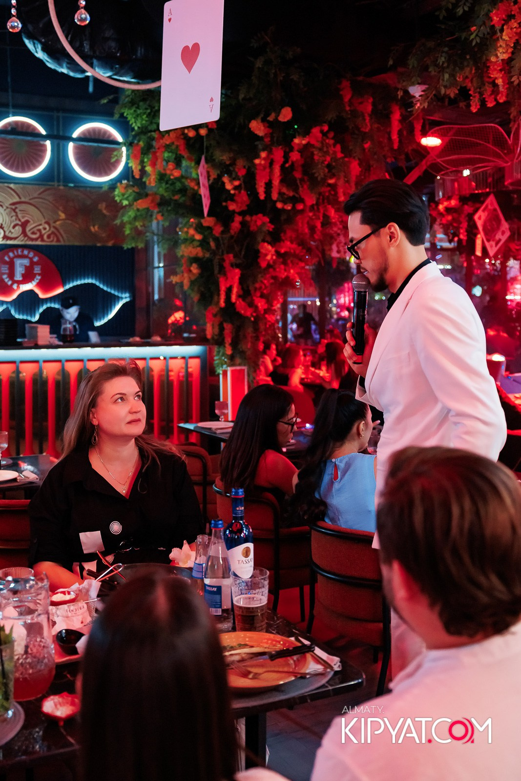 FRIENDS BAR & TERRACE. КИПЯТКОМ АЛМАТЫ!