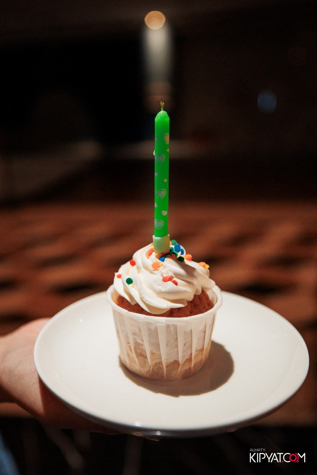 MOOD KARAOKE & TERRACE. КИПЯТКОМ АЛМАТЫ!