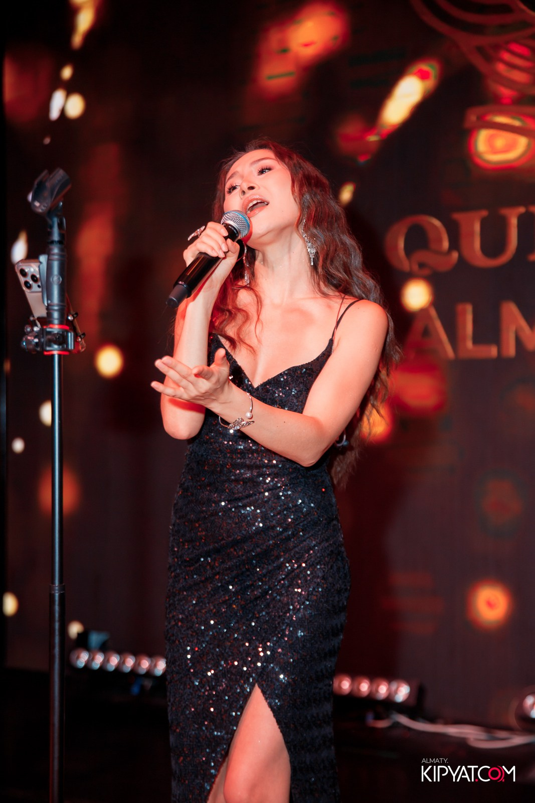 QUEEN. КИПЯТКОМ АЛМАТЫ!