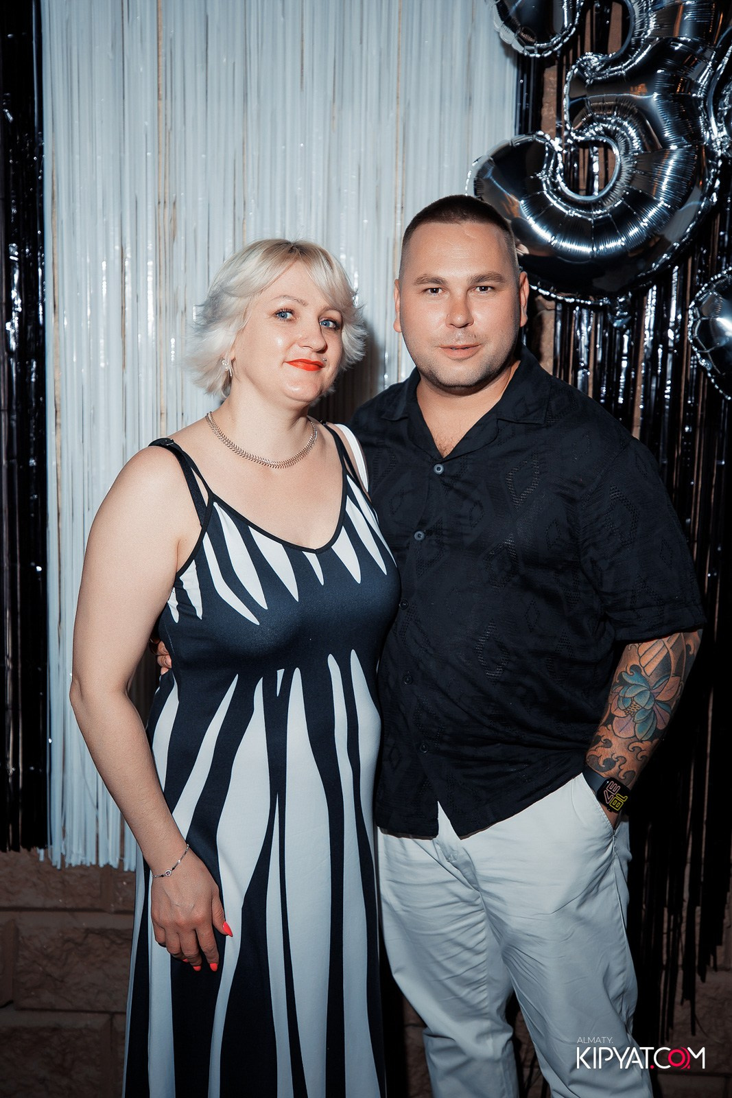 THE WALL STREET. КИПЯТКОМ АЛМАТЫ!