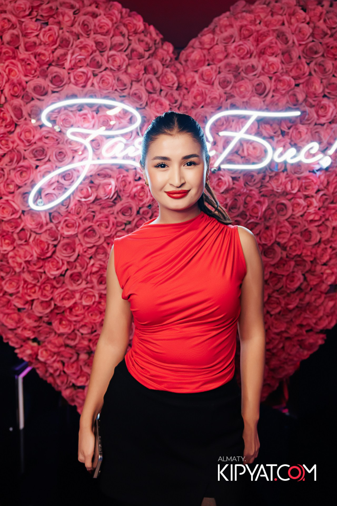 ЗАЯ, НА БИС. КИПЯТКОМ АЛМАТЫ!