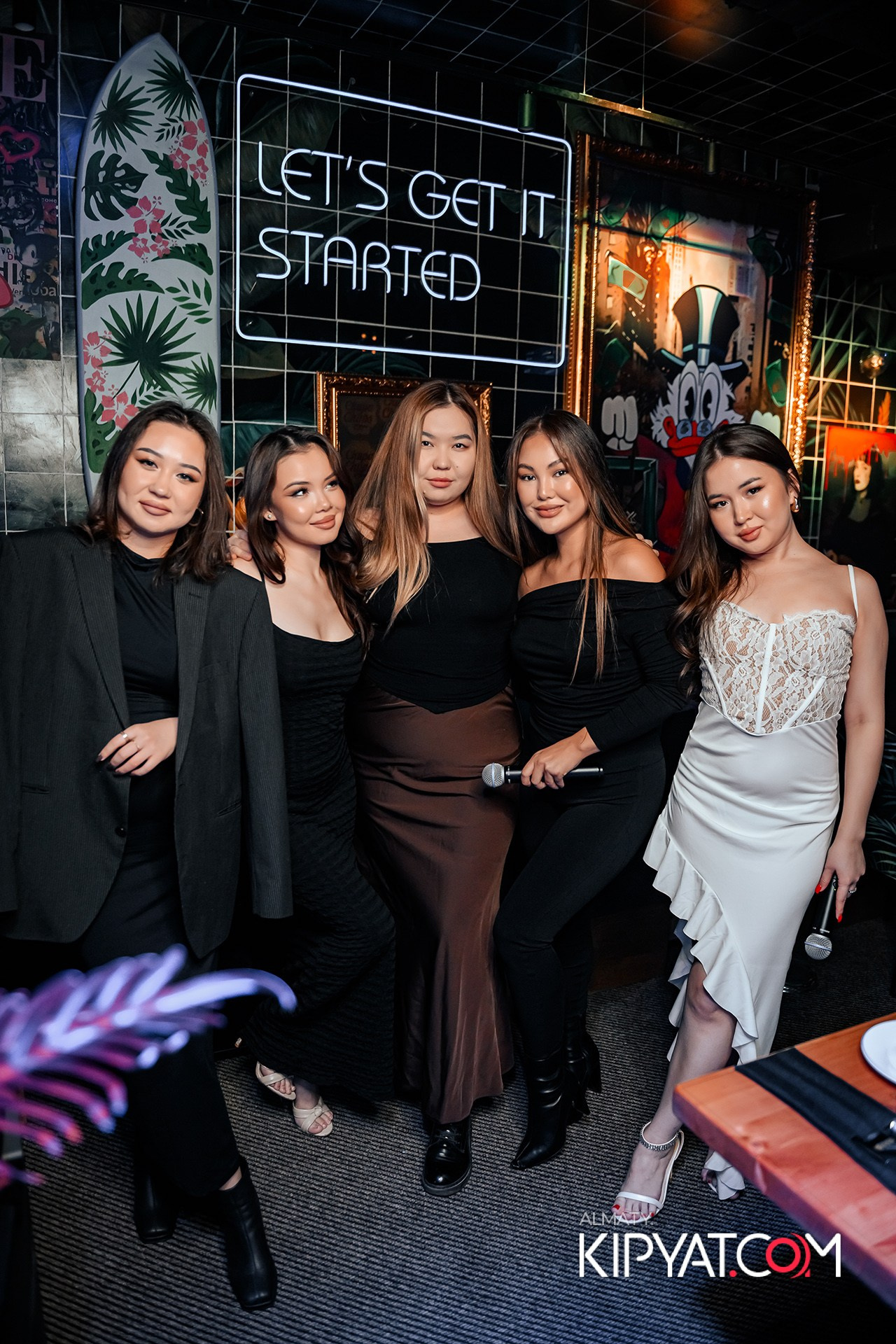 SANTA BARBARA ВЫСТУПЛЕНИЕ ГРУППЫ БРАТЬЯ ГРИММ. КИПЯТКОМ АЛМАТЫ!