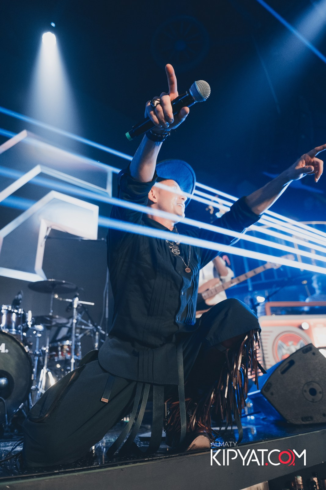 SANTA BARBARA — SPECIAL QUEST МИТЯ ФОМИН. КИПЯТКОМ АЛМАТЫ!