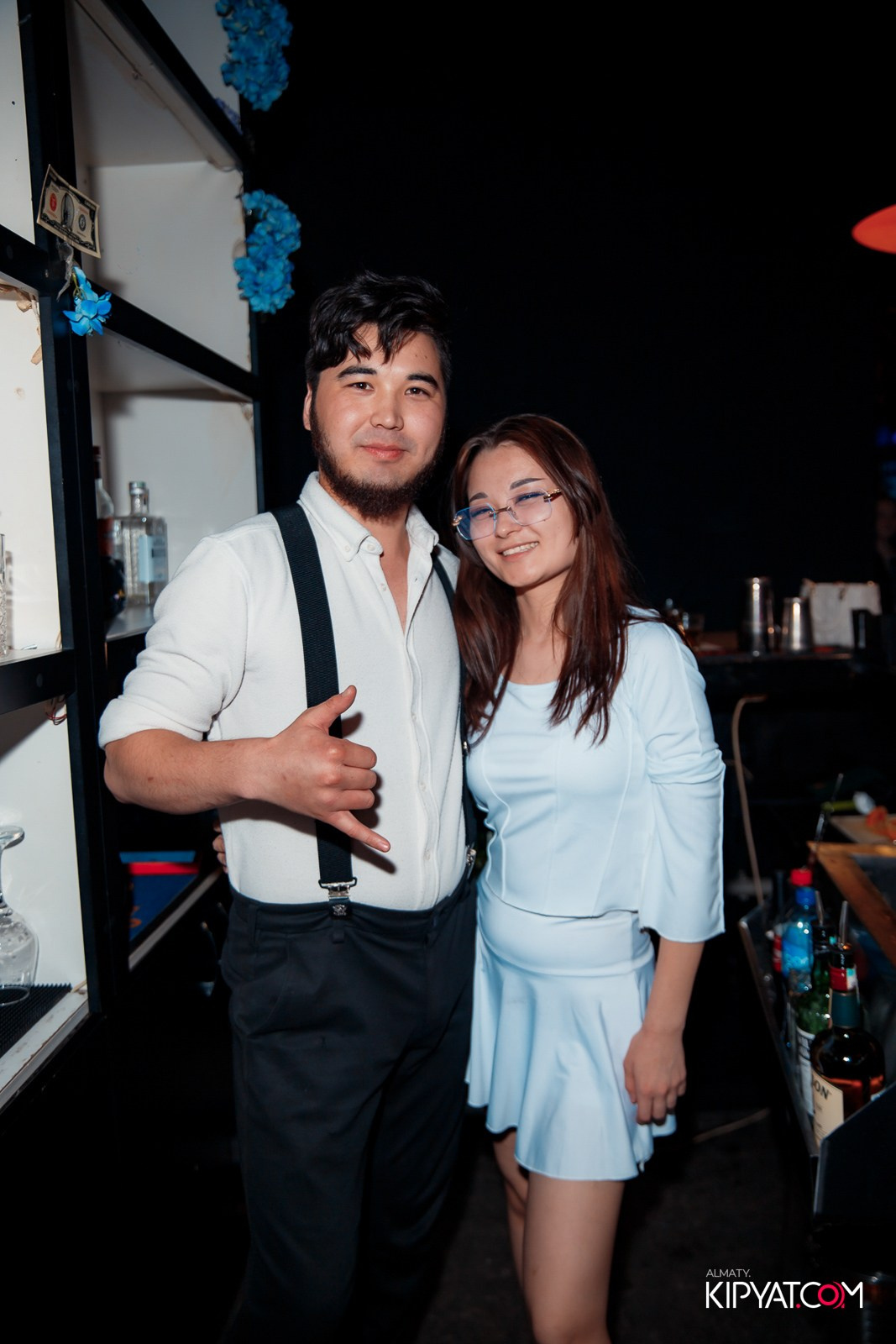 UYAT EMES BAR. КИПЯТКОМ АЛМАТЫ!