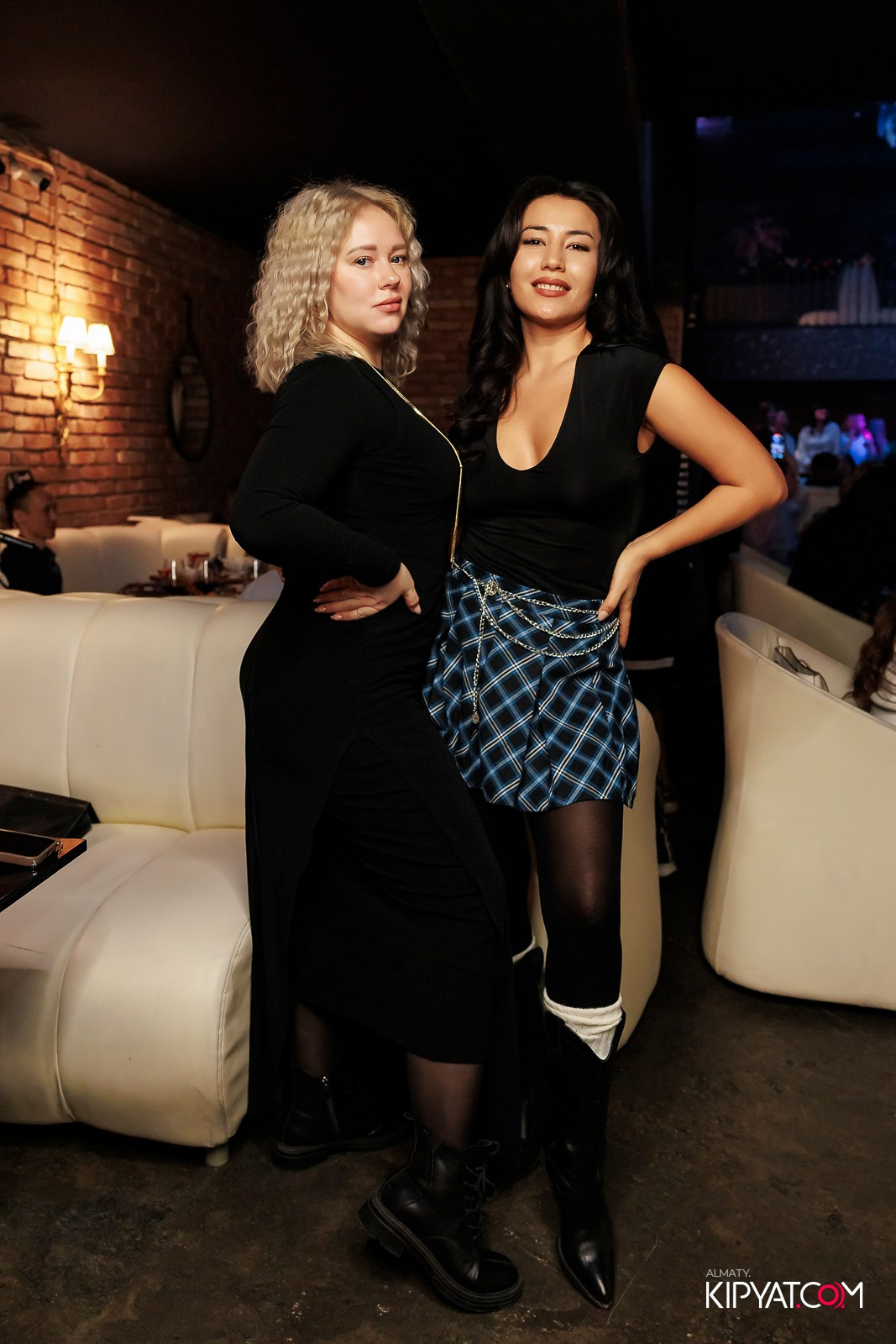 МУЗЫКАЛЬНОЕ ЛОТО В HIT RETRO. КИПЯТКОМ АЛМАТЫ! Фотосъемка мероприятий в Алматы